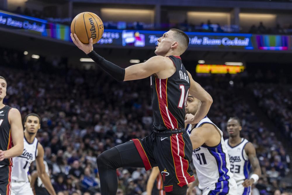 西部豪强湖 西部豪强湖