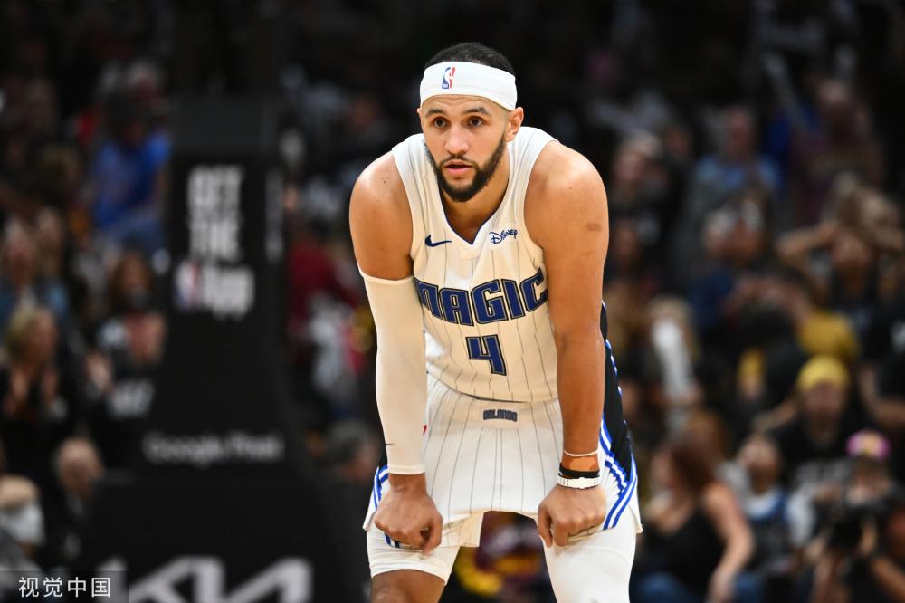 球员转会动 球员转会动