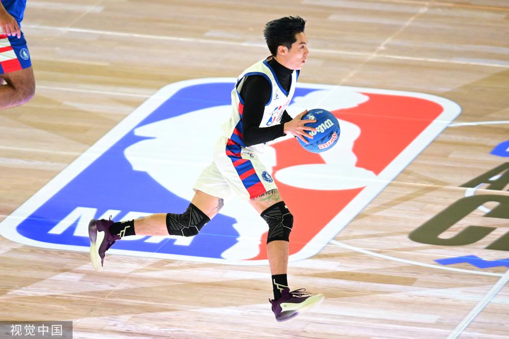 他清楚如何 他清楚如何