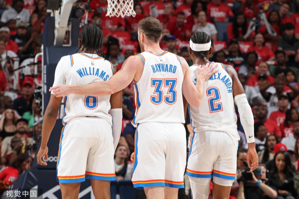 在进一步激 在进一步激